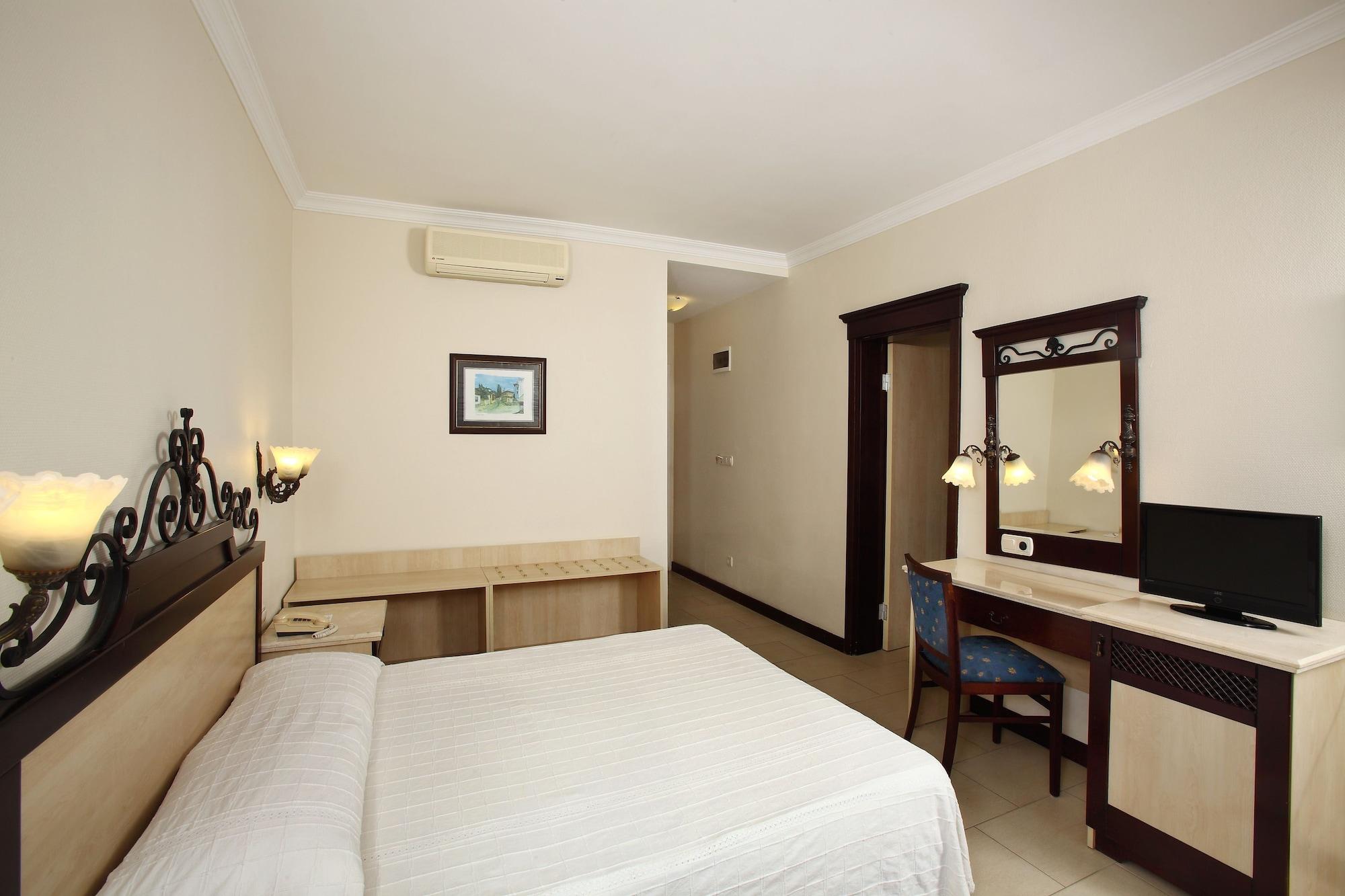 Cactus Mirage Family Club Hotel Yalıkavak Exterior foto